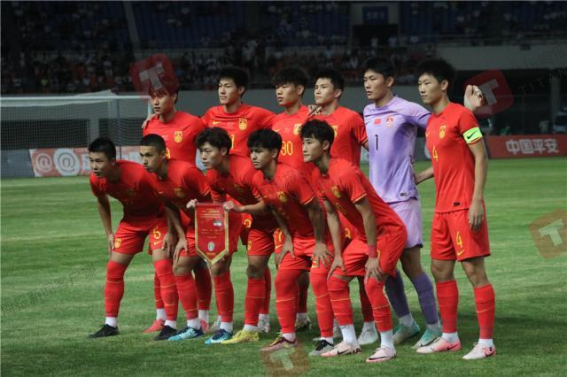 24直播网在线观看-2比0到0比2！国青输得正是时候 需更清醒认识自己