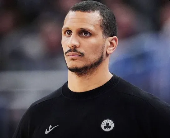 24直播网官网-美媒:马祖拉连续4个赛季50胜,他是联盟现在最好的教练吗?